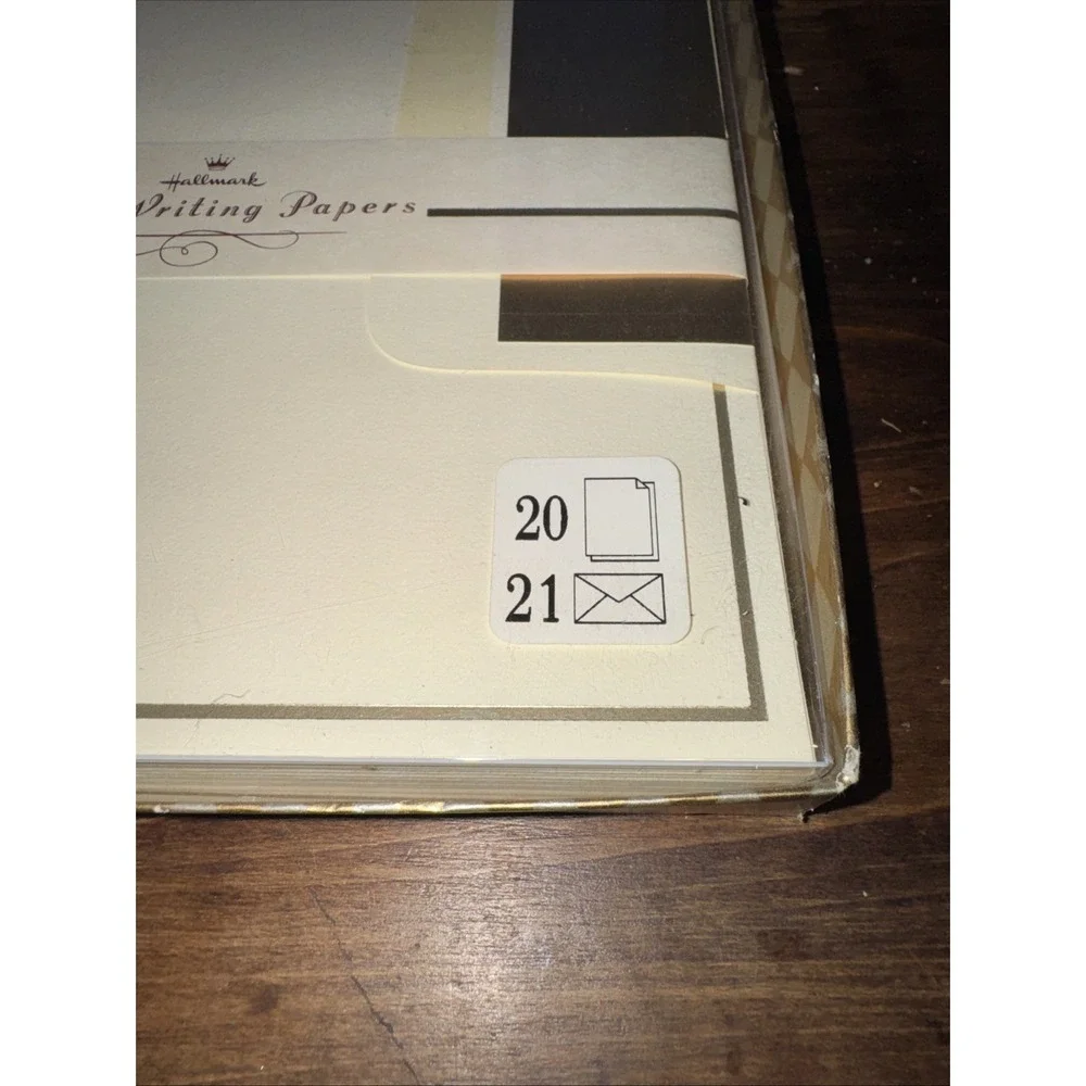 Vintage NOS Hallmark Fine Writing Papers With Envelopes Gold Embossed In Box
